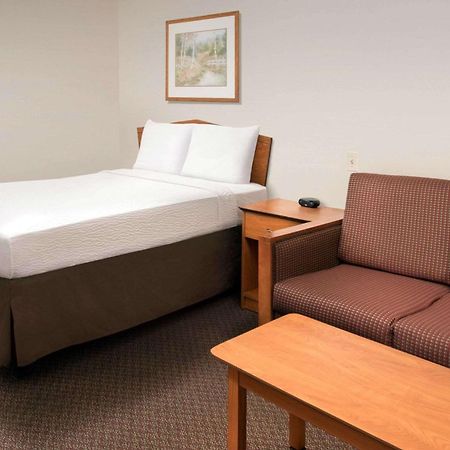 Woodspring Suites Savannah Garden City Екстер'єр фото