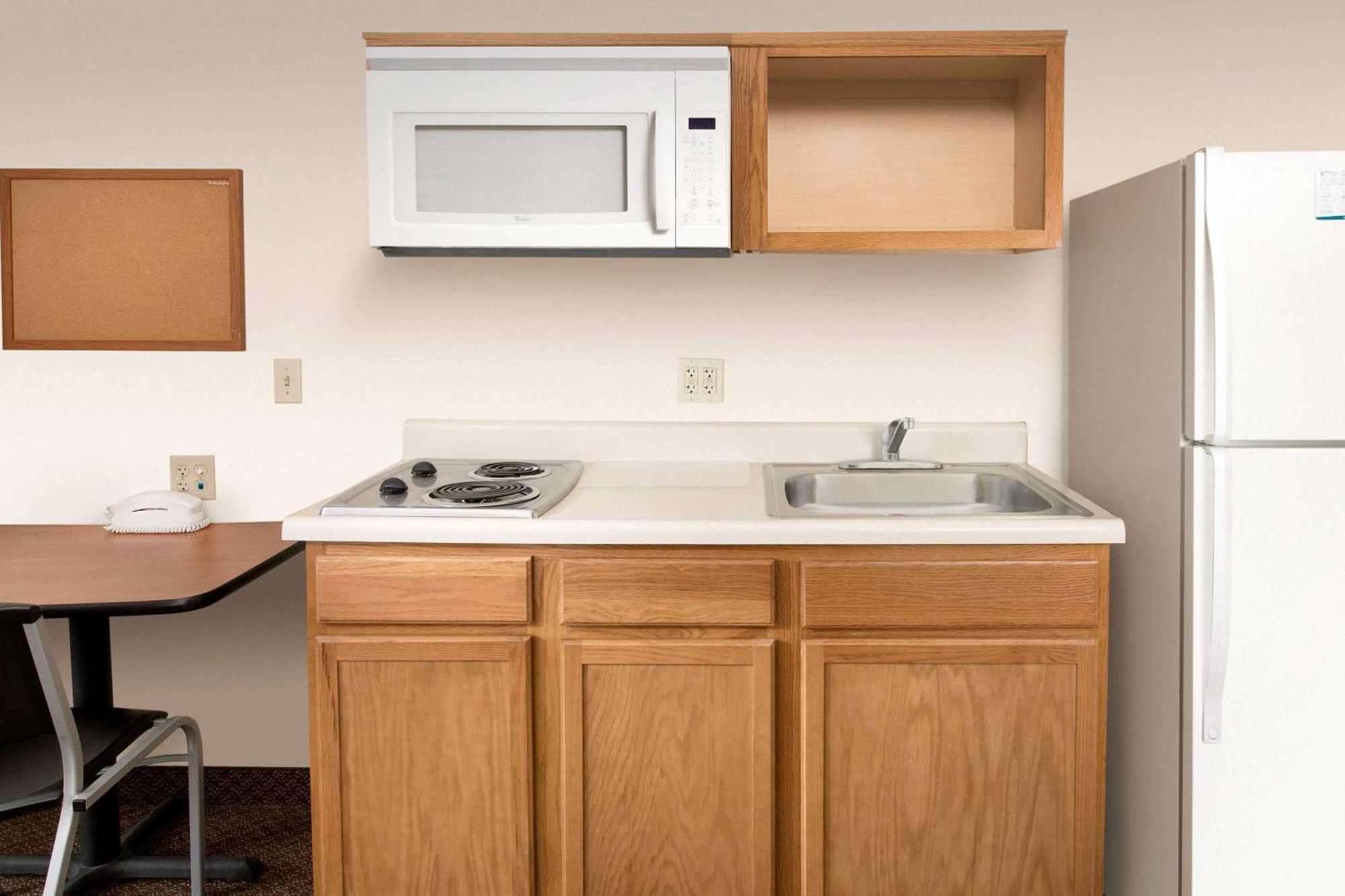 Woodspring Suites Savannah Garden City Екстер'єр фото