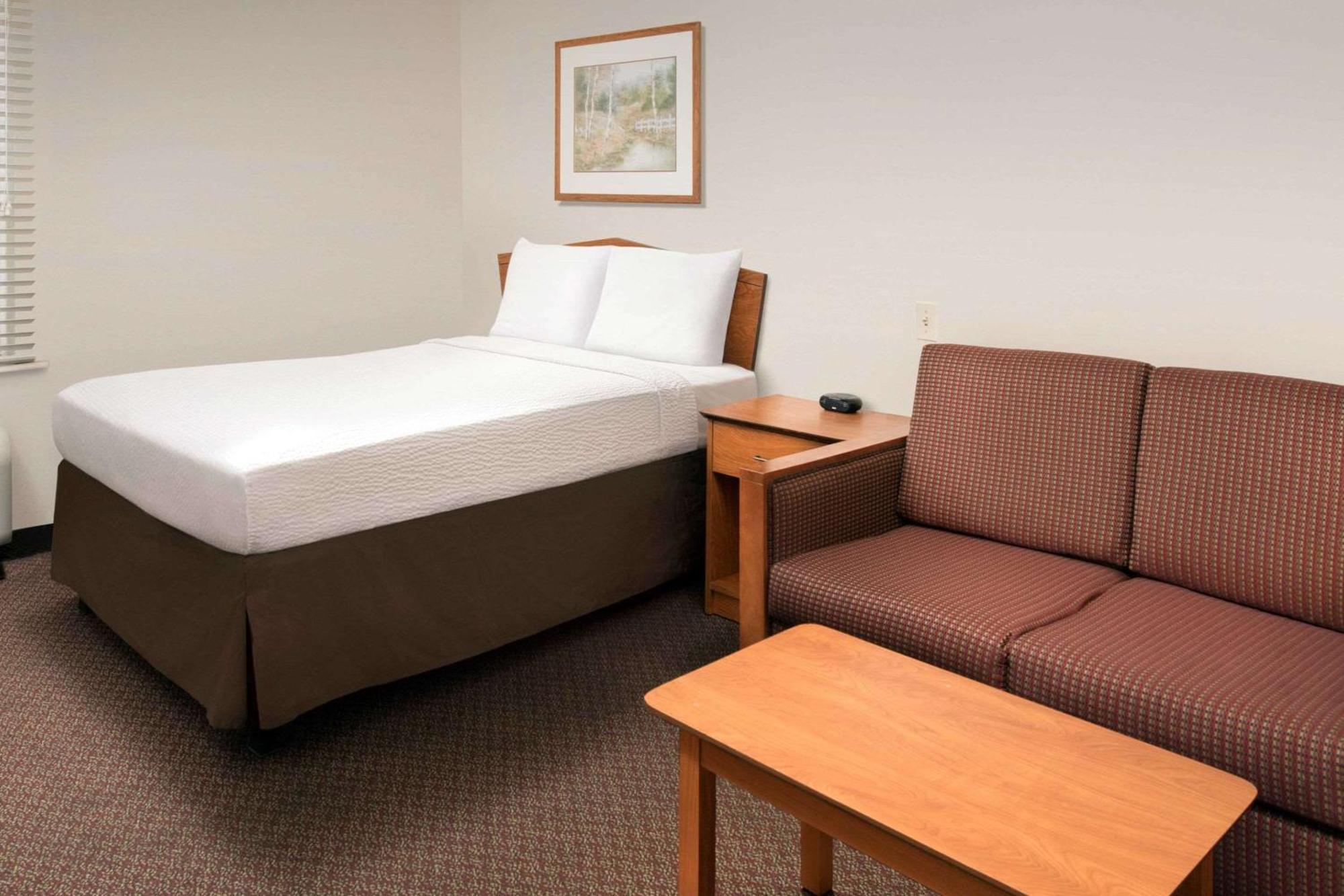 Woodspring Suites Savannah Garden City Екстер'єр фото